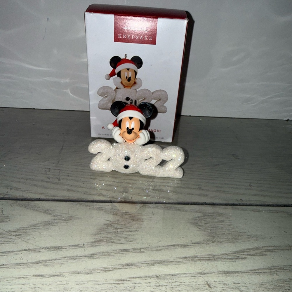 Hallmark Keepsake Mickey 2022 Ornament